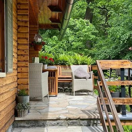 Wooden House In The Nature Chalé *